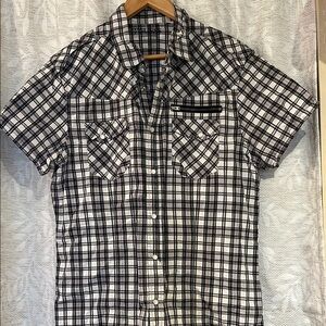 Guess Black & White Casual Button Down Shirt with Opalescent Snaps & Zip Pocket